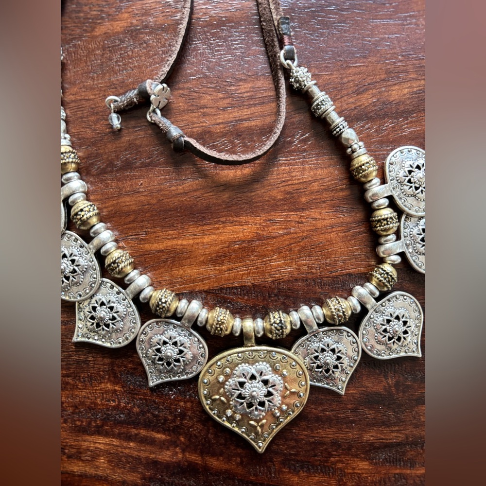 Lucky Brand Hearts Necklace.